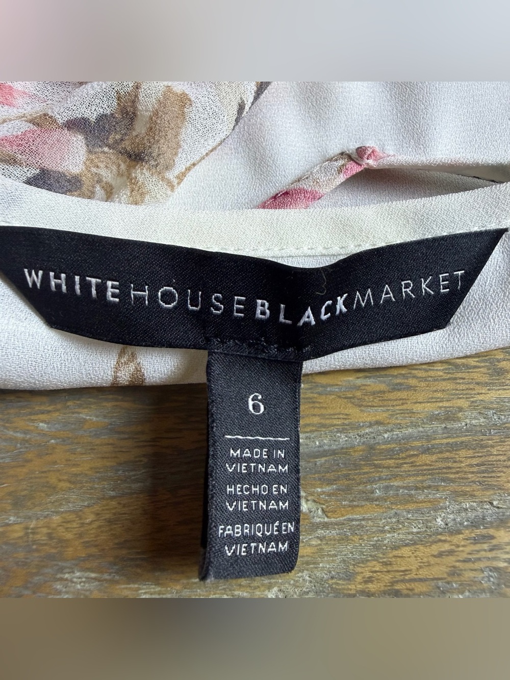 White House Black Market Cream Floral Pintuck Blouse - Picture 7 of 12